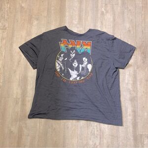 H&M KISS Graphic Tee